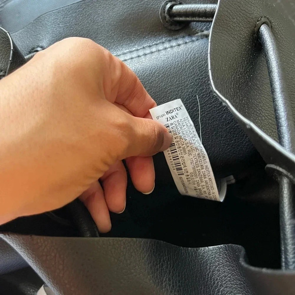 ZARA EVERYDAY BLACK BACKPACK - Picture 4 of 5